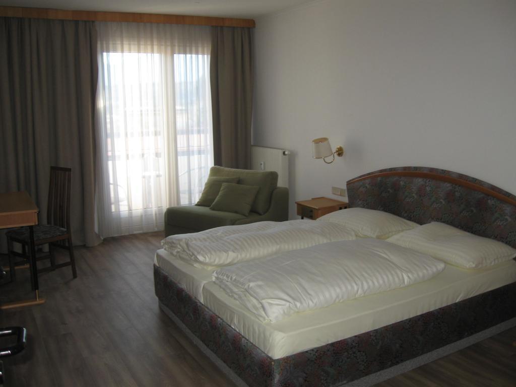 Holiday Apartments Warmbad Villach Exterior photo